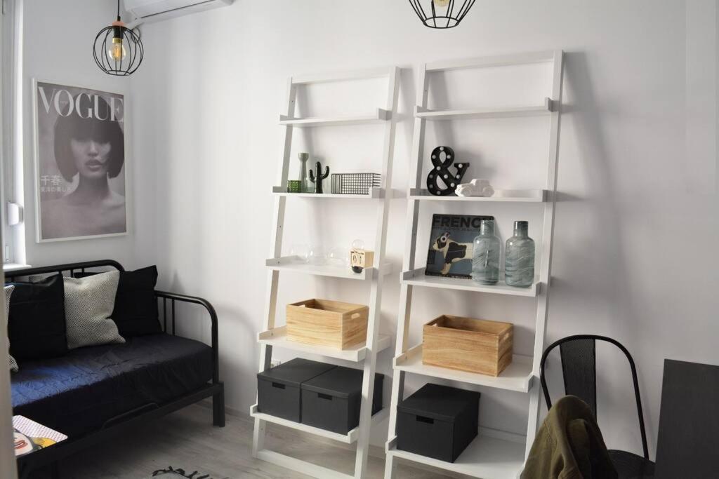 2 Bdr / Cozy Ap Near Old Town Apartment Bucureşti Ngoại thất bức ảnh